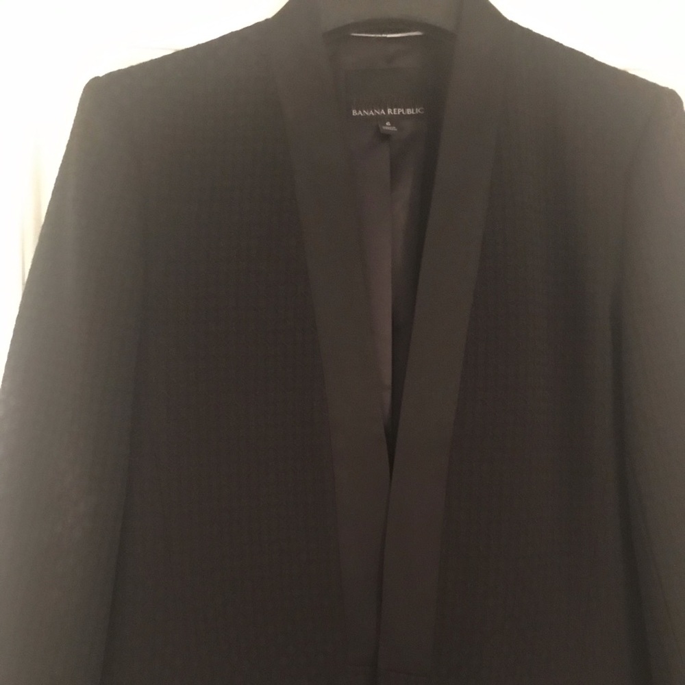 Women’s “Tuxedo” blazer | Banana Republic | size 6
